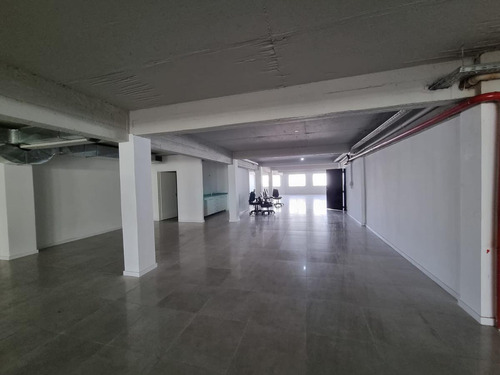 Imagen 16 de 20 de Alquiler Oficina En Edificio Corporativo