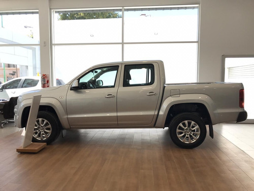 Imagen 2 de 15 de Amarok Comfortline Dc 4x2 Aut Nv