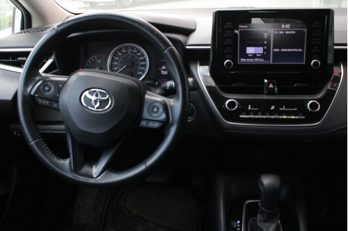 Toyota Corolla 1.8 Le At