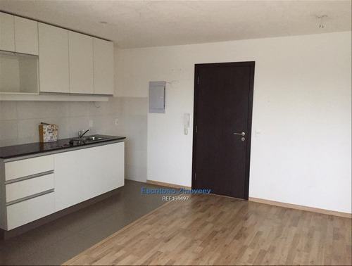 Apartamento De 1 Dormitorio Con Garaje Al Contrafrente