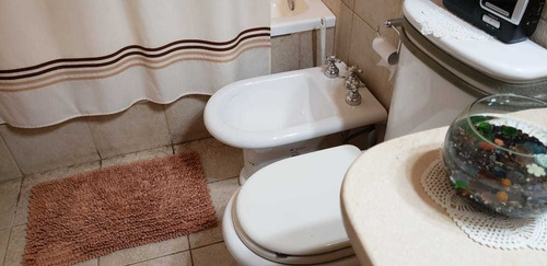 Casa 2 Dormitorios (uno En Suite), Dos Baños, Parrilla, Más.