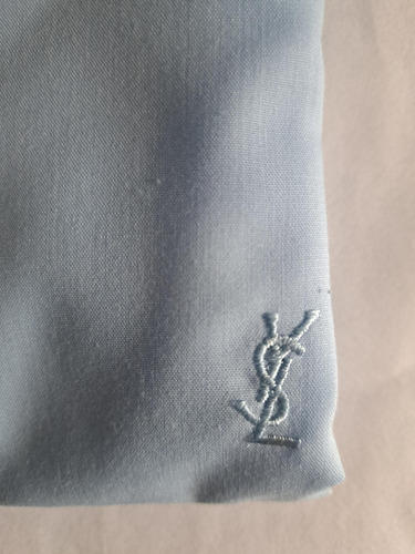 Camisa Ives Saint Laurent, Talle: 38