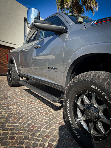 RAM 2500 6.7 Laramie I Atx 350cv 4x4