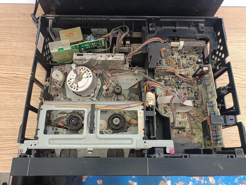 Videocasetera Vhs Emerson Para Reparar O Refacciones (Usado)
