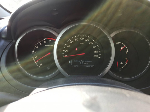 Imagem 3 de 15 de Suzuki Grand Vitara 2.0 4x2 16v Gasolina 4p Automático