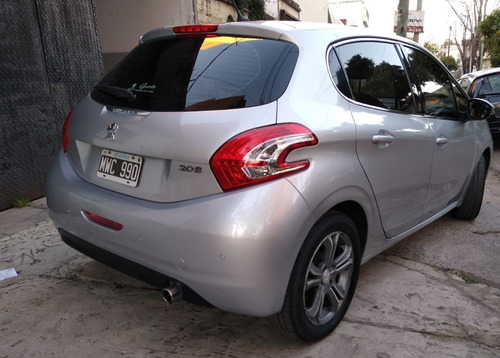 Imagen 6 de 15 de Peugeot 208 Feline 2013