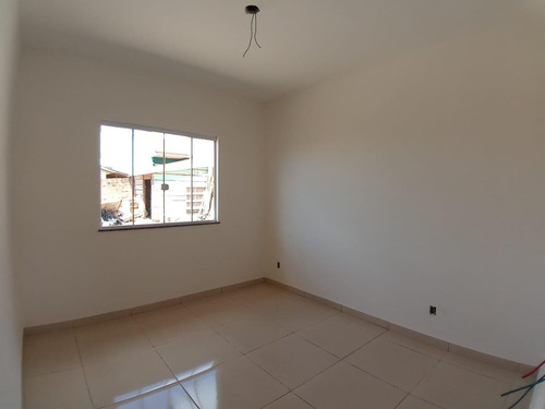 Casa Com 2 Dormitórios À Venda - Ca0725