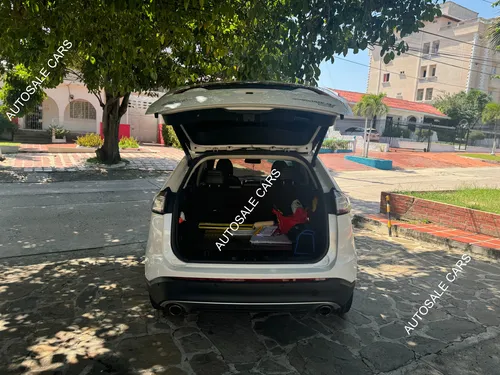 Ford Edge 2.0 Titanium