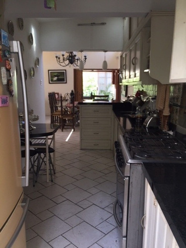 Imagen 6 de 30 de Se Vende Casa Con Locales Comerciales