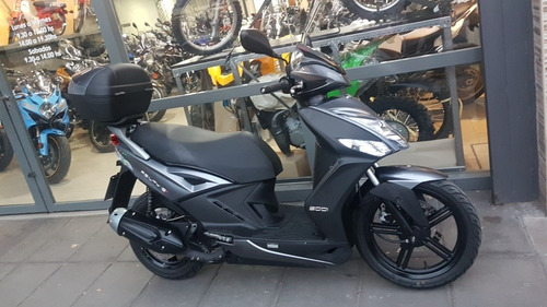 Imagen 2 de 15 de Kymco Agility 200i Financio Permuto Qr Motors