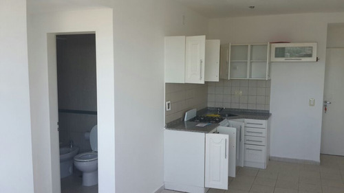 Imagen 5 de 11 de Departamento En Venta En Muñiz