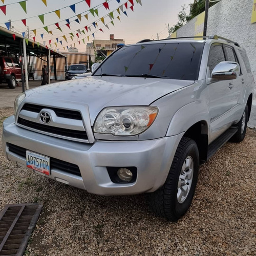 Imagen 3 de 9 de Toyota 4runner Limited