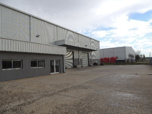 Imagen 3 de 19 de Deposito Aaa Nuevo 2200 M2