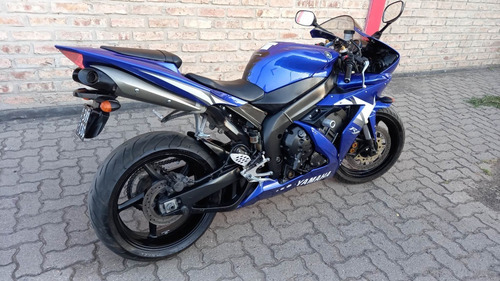 Imagen 2 de 13 de Yamaha R 1 2006