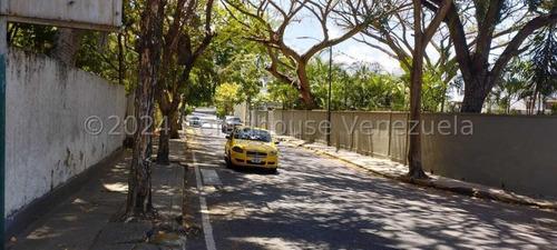 Casa En Venta En San Bernardino Caracas A Pie Del Avila Casas Para Remodelar Angela Tochon