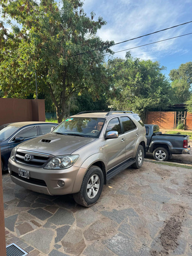 Toyota Hilux Sw4 3.0 Srv Cuero