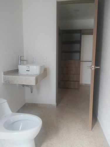 Imagen 10 de 12 de Venta De Hermosa Casa En Lomas De Angelopolis Iii