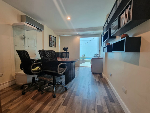 Imagen 16 de 30 de Casa Quinta En Venta 440m2 De Construcción Los Samanes Baruta Caracas