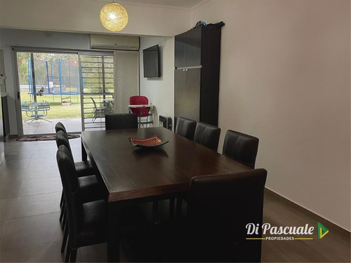 Imagen 15 de 23 de Venta Moderna Casa Quinta Sobre 1.200 M2 - La Reja Norte
