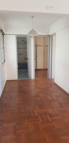 Imagen 12 de 12 de Vendo Apartamento Malvin Frente Al Mar 2 Dormitorios C/patio