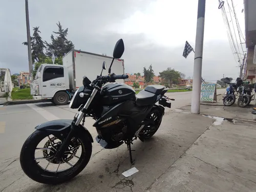 Gixxer 250, Modelo 2022, Sin Choques, Todo Al Día.