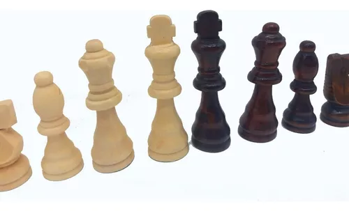Jogo de xadrez em madeira maciça de oliveira grande e exclusivo (1) -  Madeira de oliveira - Catawiki