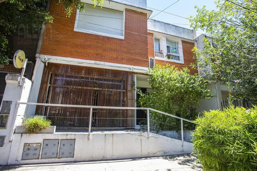 Imagen 2 de 25 de Local Con Posible Vivienda En Pa - Banfield Oeste