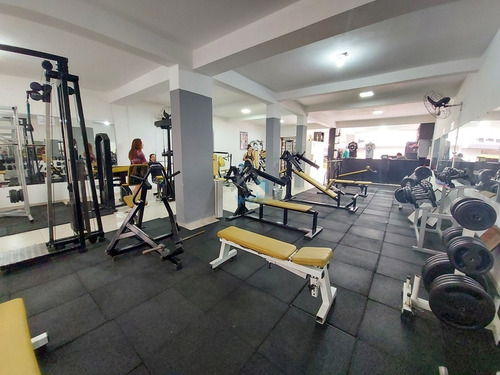 Imagem 7 de 27 de Excelente Imóvel Comercial Com Aproximadamente 300 M² De Área Construída À Venda No Bairro Tatuquara Em Curitiba! - V000364 - 70317808