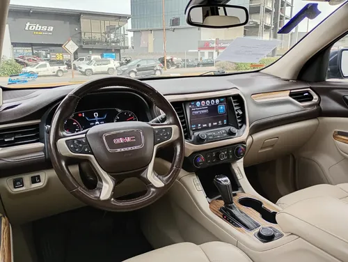GMC Acadia 3.7 Denali At