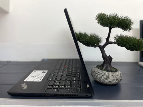 Lenovo Thinkpad L15 Core I5 11th Gen 16gb Ram 256gb Ssd Nvme Negro (Reacondicionado)