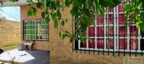 Casa En Venta, En Del Viso, A Metros De La Ex Ruta 8 (illia), Sobre La Calle Brughetti
