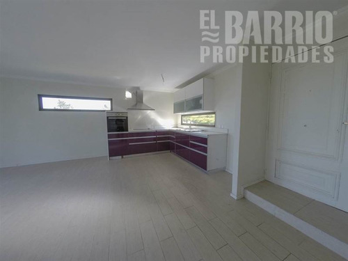 Imagen 8 de 17 de Casa En Venta En Colina