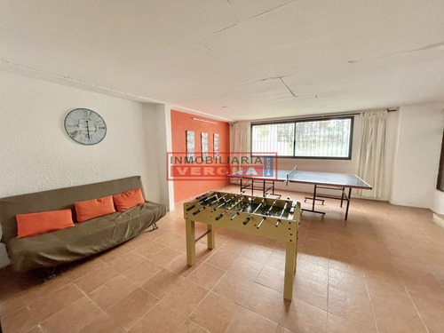 Imagen 24 de 25 de Apartamento En Venta A Una Cuadra Del Mar, Reciclado Y Con Parrillero Propio