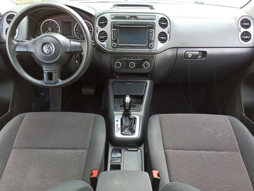 Imagen 10 de 12 de Volkswagen Tiguan 2014 1.4 Automica At