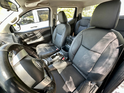 Nissan Frontier 4.0 Pro-4x V6 4x2 At