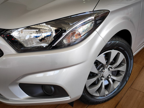 Chevrolet Joy Plus Black 1.0