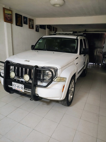 Jeep Liberty Limited Base Piel 4x4 Mt