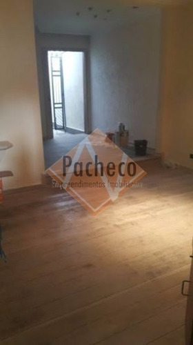 Casa Assobradada No Centro Penha, 150 M². 02 Dormitórios, 01 Suíte, 03 Vagas, R$ 420.000,00 - 1658