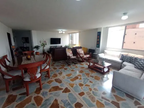Vendo Amplio Apartamento Al Norte De Cali Barrio Centenario