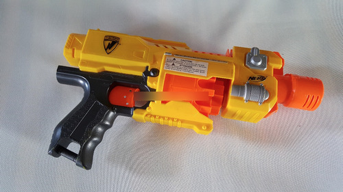 Nerf Lanzador N-strike Tipo Pistola Electrico Barricade 10