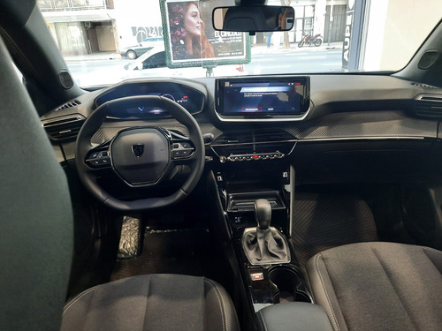 Peugeot 2008 1.0T Allure