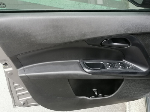 Imagen 13 de 15 de Dodge Neon Se T/m 2018