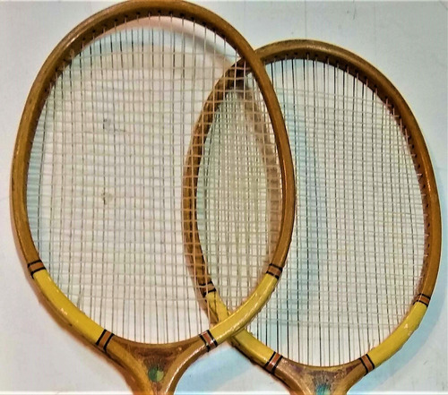 Imagen 2 de 6 de Dos Raquetas De Bádminton Vintage_de Madera_marca Artis.