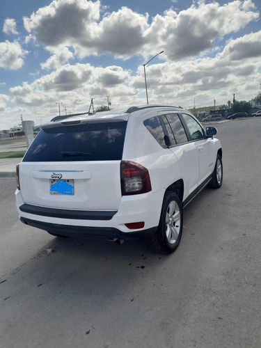 Jeep Compass 2.4 Litud 5vel 4x2 At