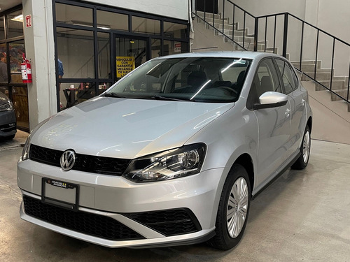 Volkswagen Polo 1.6 Startline Tiptronic At