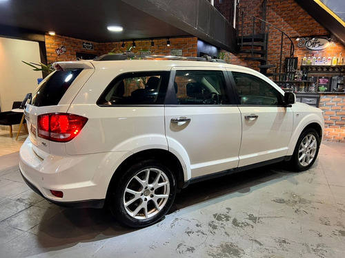 Imagem 8 de 14 de Dodge Journey