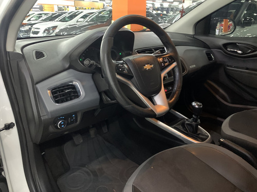 Chevrolet Onix 1.4 MPFI ACTIV 8V FLEX 4P MANUAL
