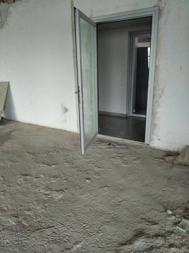 Imagen 10 de 12 de Oficina En Venta Los Dos Caminos N.7 Edf. Qvadra Ov-ldc001