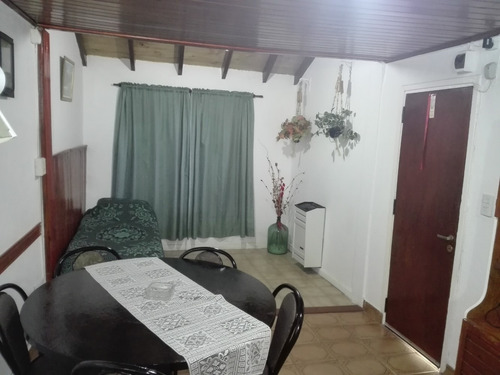 Alquilo Confortable Casa En Excelente Estado
