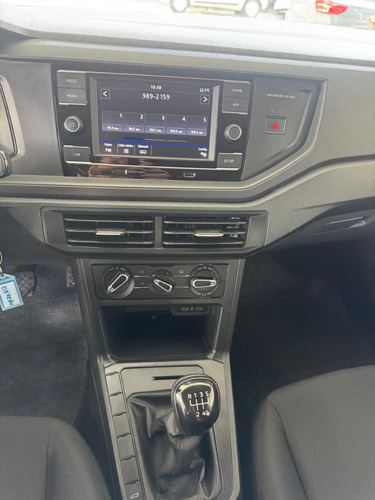 Volkswagen Polo 1.0 MPI MANUAL